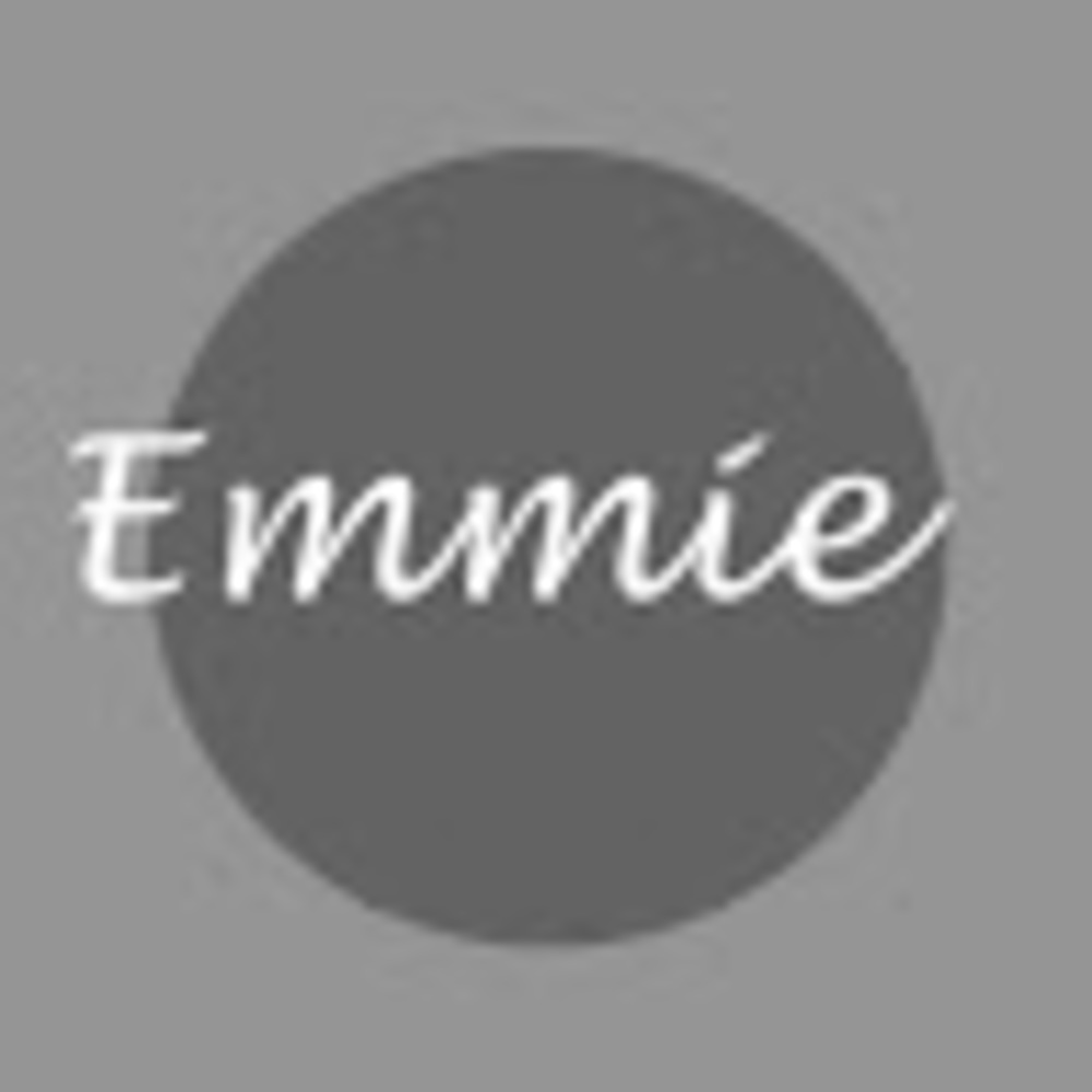 Meet your Posher, Emilie